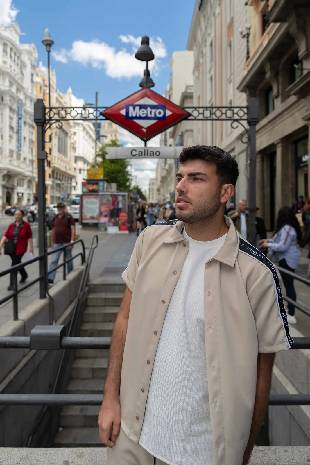 Moda masculina urbana en las calles de Madrid