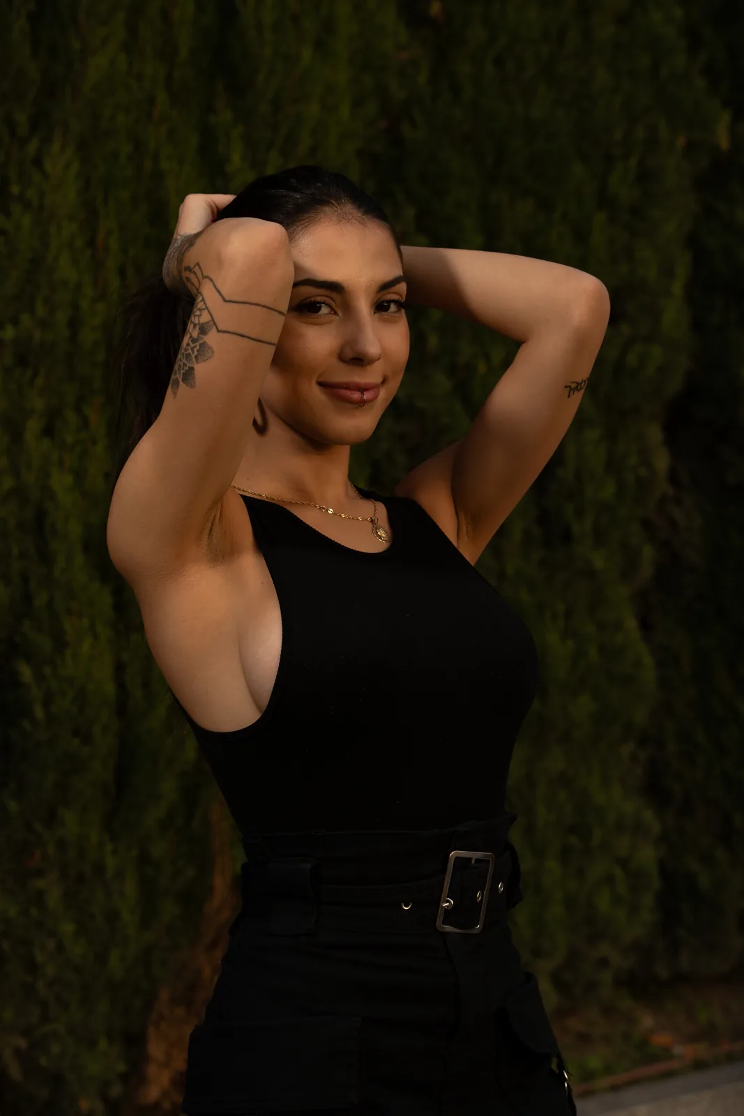Sesión de estudio de moda femenina