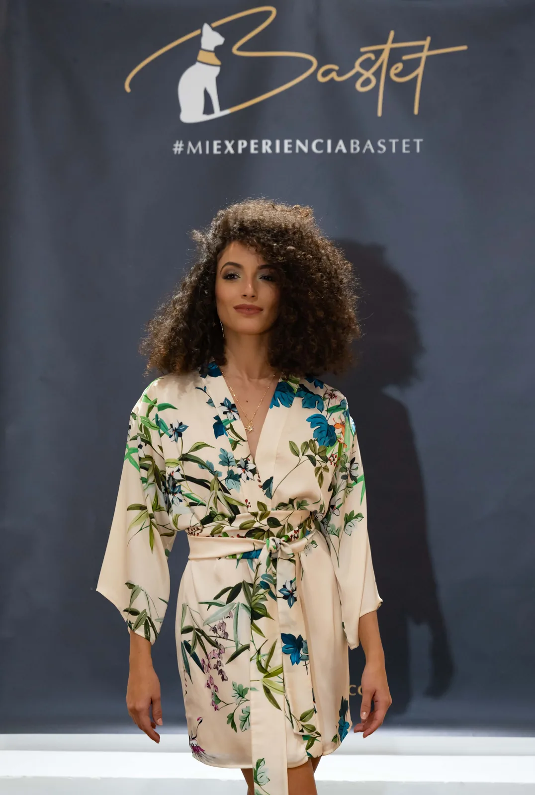 Sesión de estudio de moda femenina