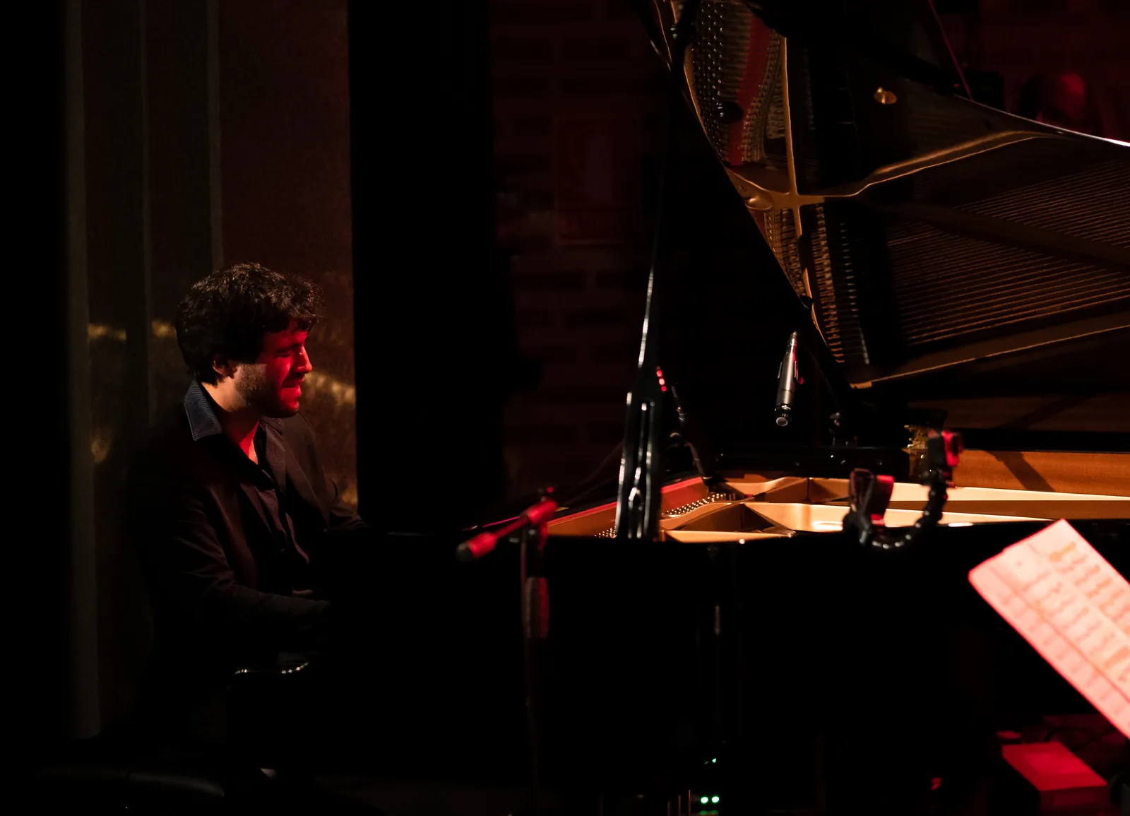 Pianista en concierto íntimo en Madrid