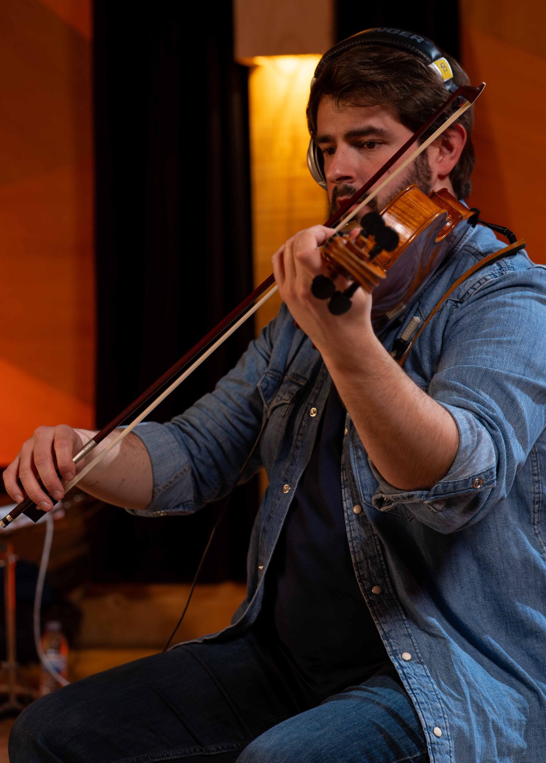 Sesión de grabación en estudio en Madrid — fotografía de Roberto Romero